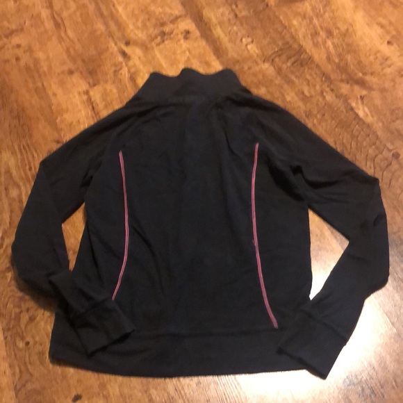 Vs Pink Top - Picture 5 of 5